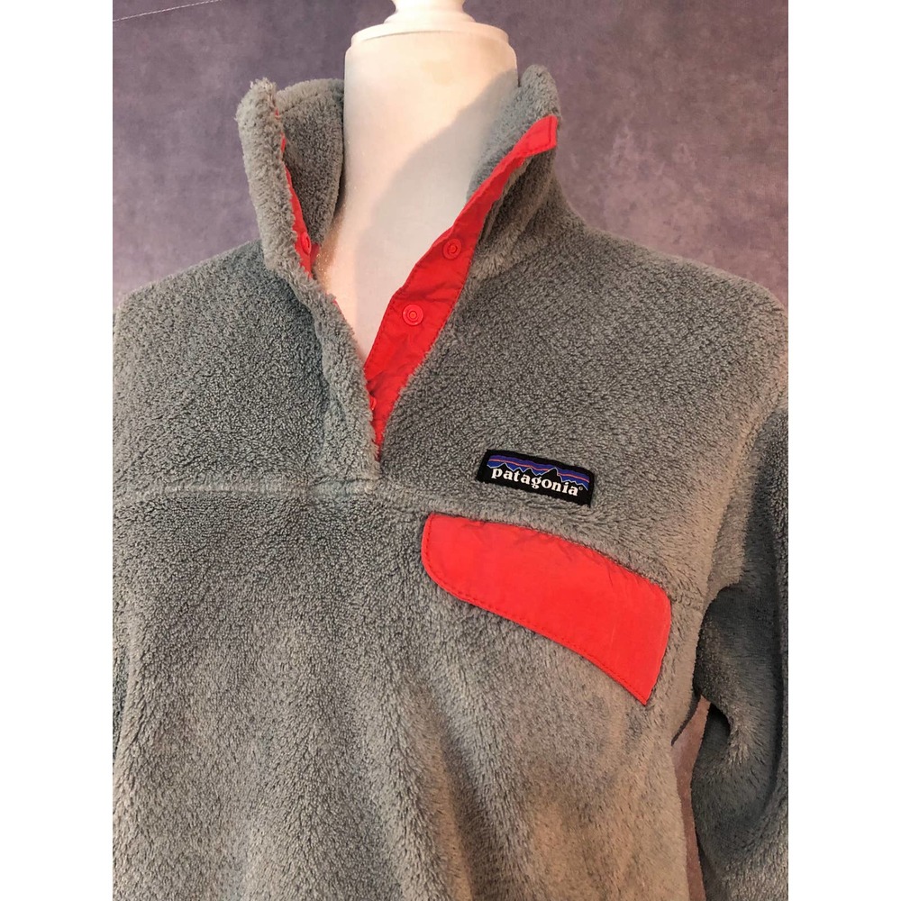 Patagonia Women’s Medium | Gray and Coral Shirts Synchilla Retool Pullover - Picture 5 of 10